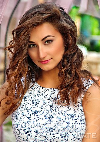 Ukraine single woman Viktoria from Odessa, 23 yo, hair 